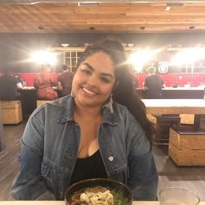 Meet your Posher, Nicole